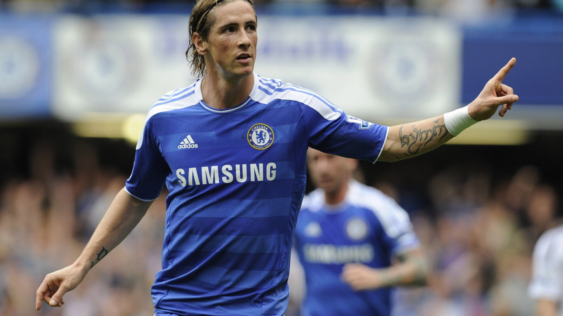 英超激战：曼城主场4-2逆转阿森纳，冠军悬念再度拉开，曼城英超稳了